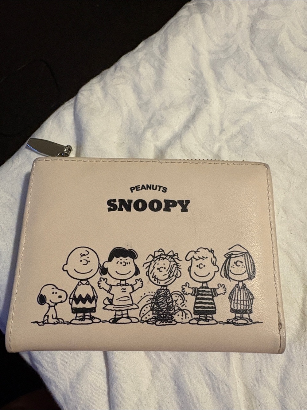 Peanuts Snoopy Beige Zip Wallet for Women